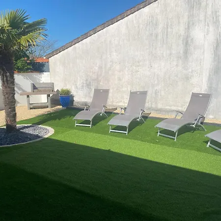 Maison Confortable Pres De La De * Châtelaillon-Plage